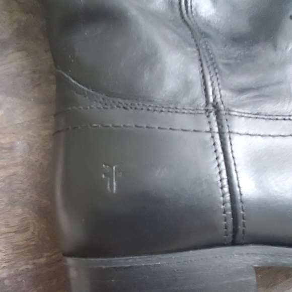 Frye boots - Picture 2 of 4